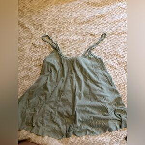 Great flowy tank, bright turquoise for summer